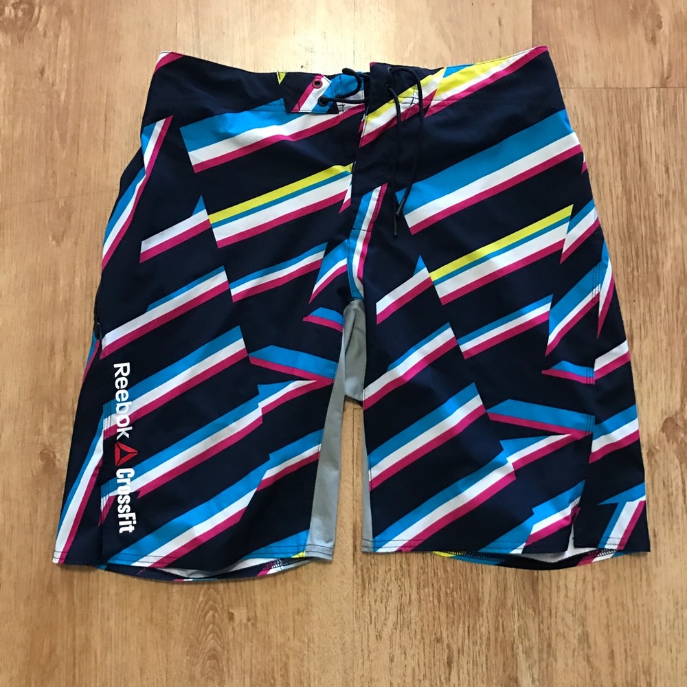 Reebok Mens Medium Board CrossFit Shorts